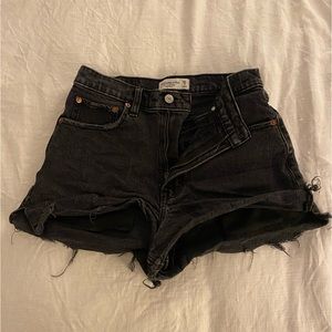 Abercrombie The Cutoff Short High Rise